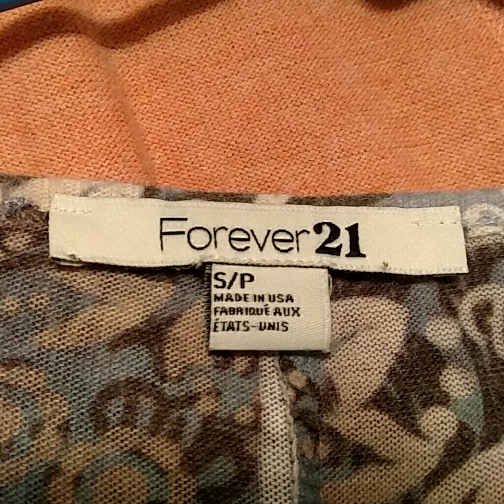 Patterned Sweater - Picture 3 of 3